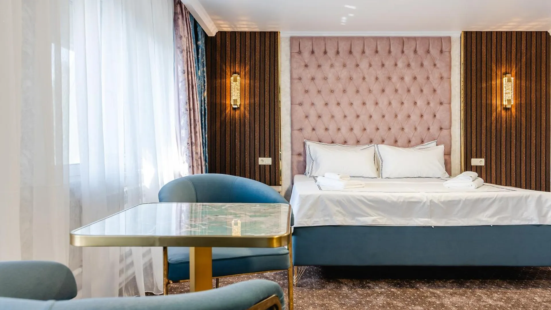 Рим Grand Hotel Alma-Ata