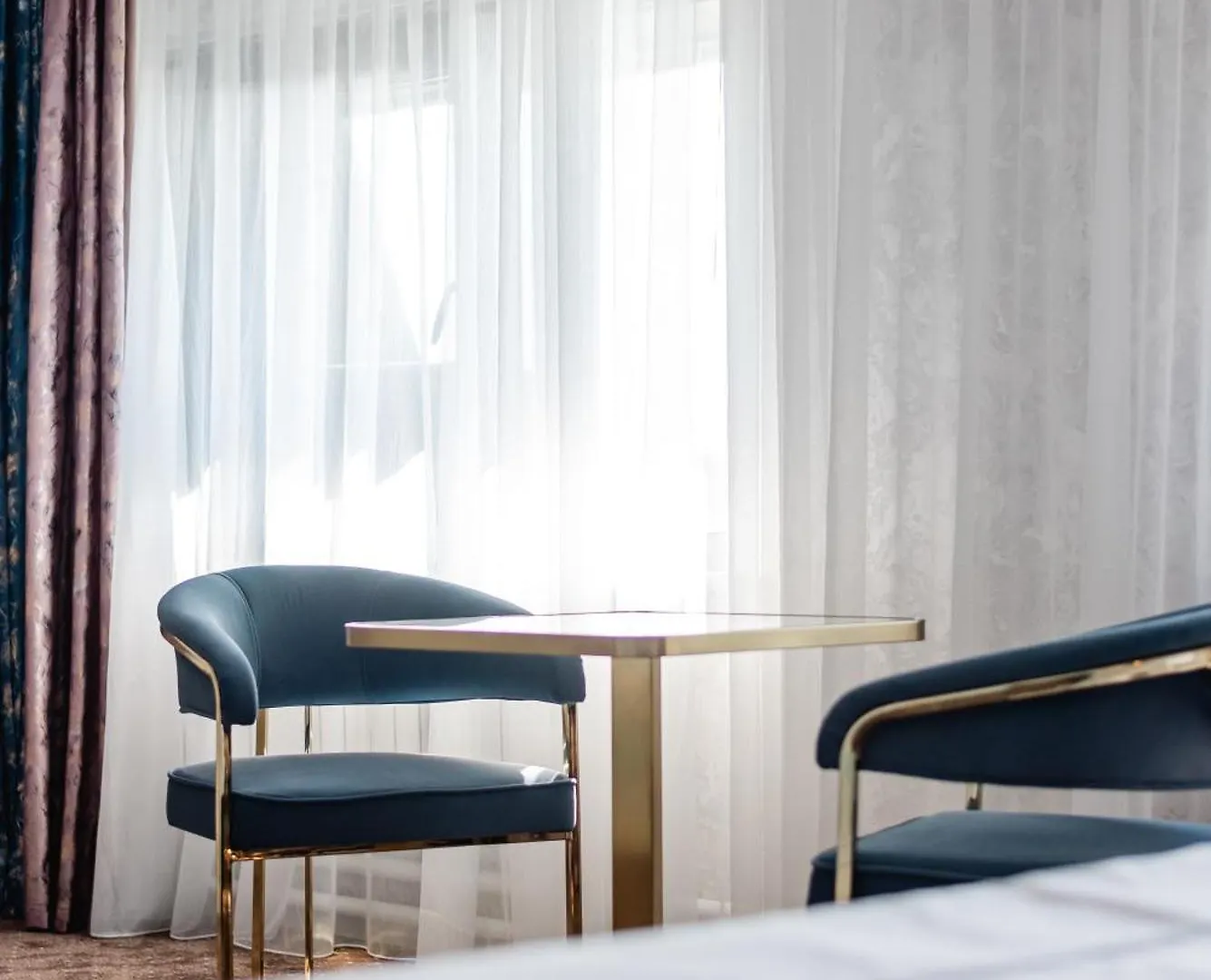 Рим Grand Hotel Alma-Ata