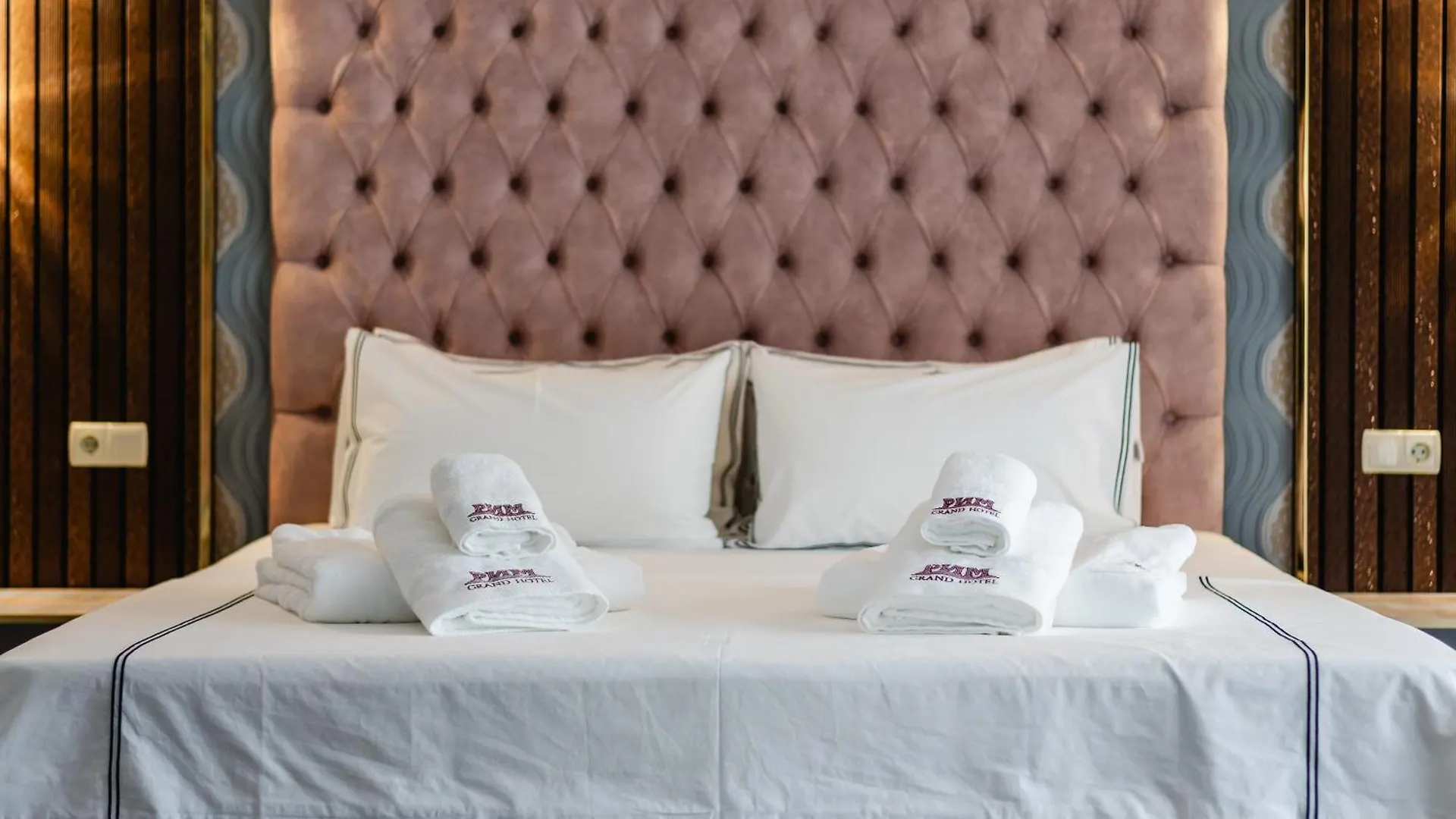 Рим Grand Hotel Alma-Ata