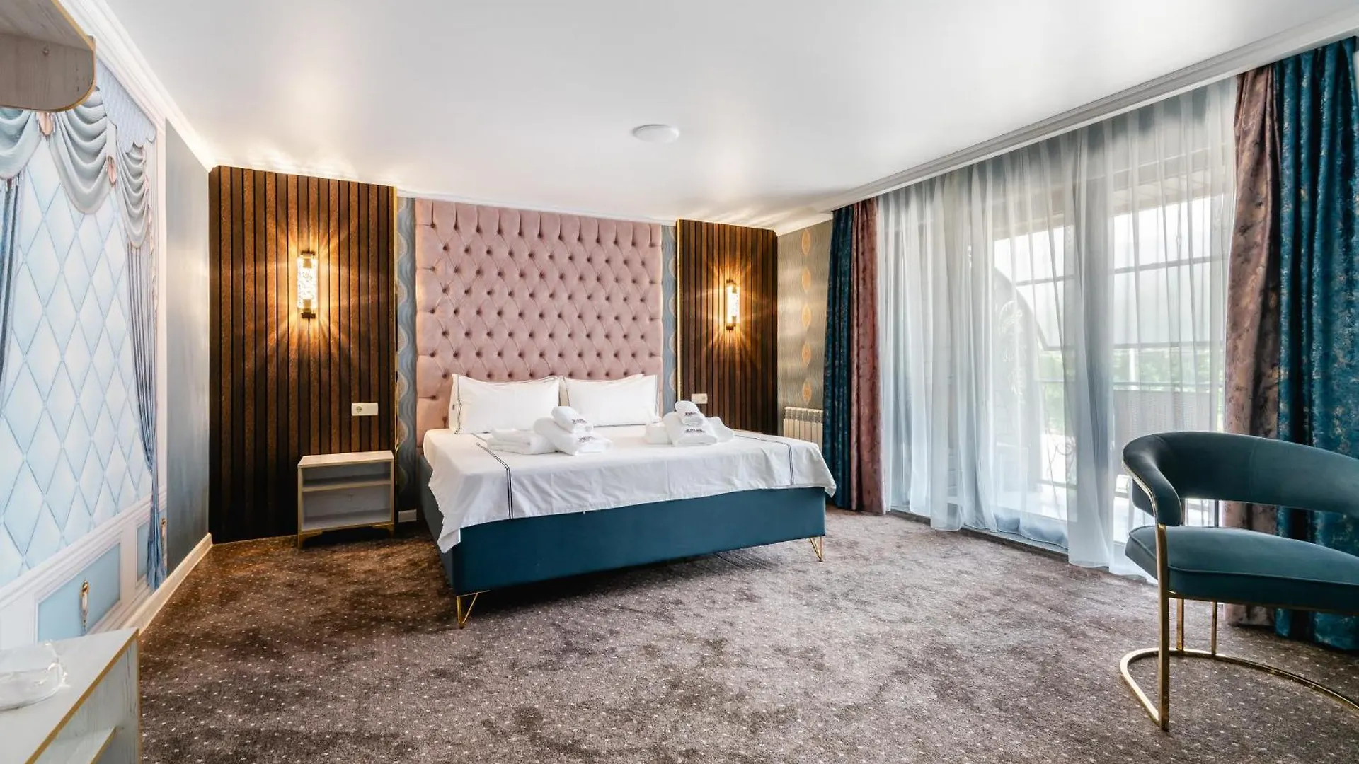 Рим Grand Hotel Alma-Ata 0*,  Kazakstan